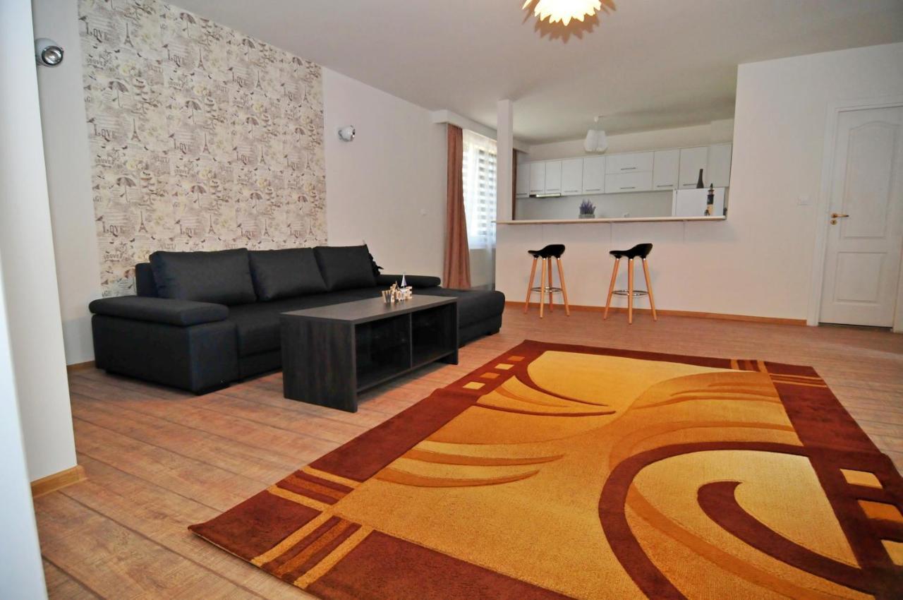 Apartament 6 Central Apartment Târgu-Mureş Екстериор снимка