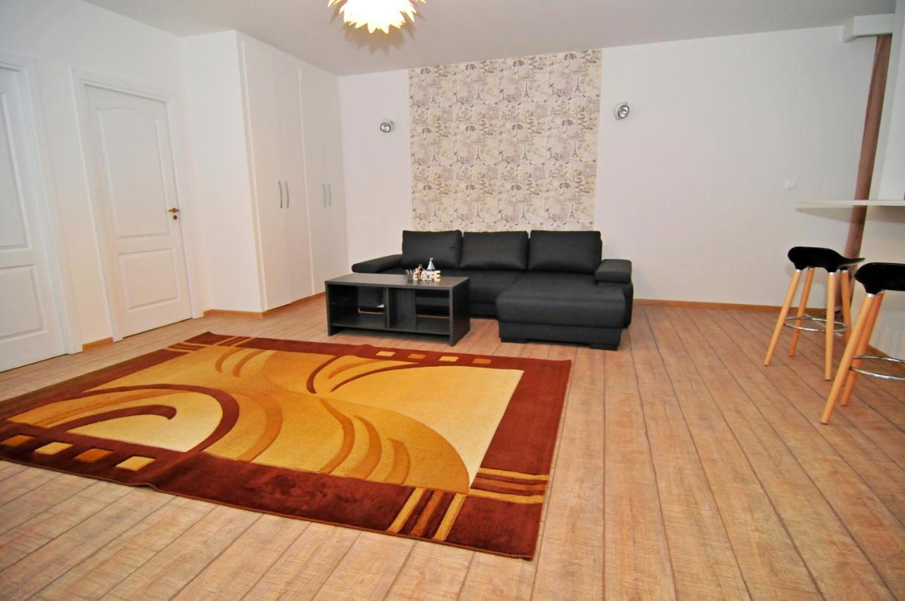 Apartament 6 Central Apartment Târgu-Mureş Екстериор снимка