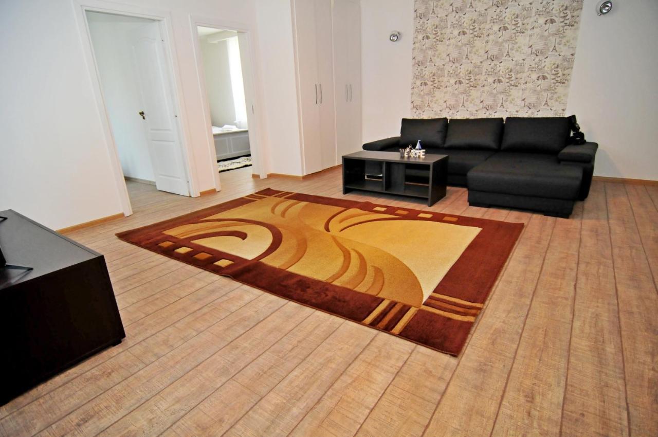 Apartament 6 Central Apartment Târgu-Mureş Екстериор снимка